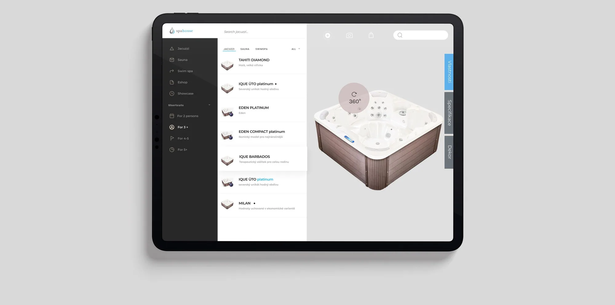 Tablet s katalogem konfigurátoru: vlevo seznam modelů vířivek, vpravo 3D model s výzvou k otočení o 360°.